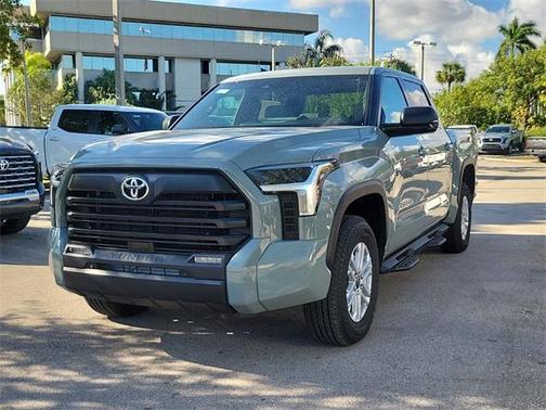 2025 Toyota Tundra SR5