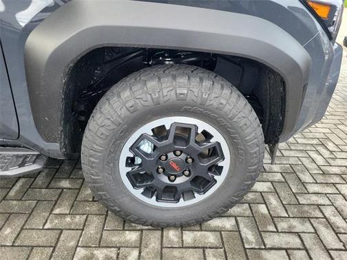 2025 Toyota 4Runner TRD Off Road