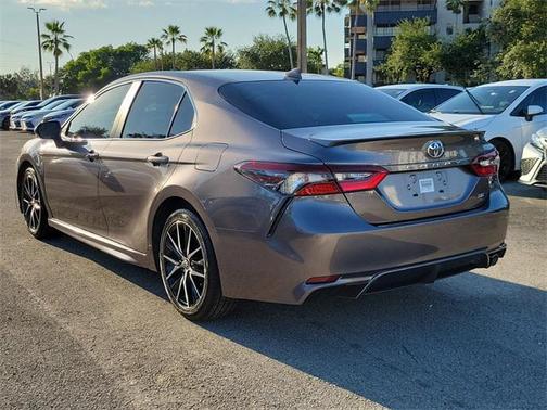 2024 Toyota Camry SE