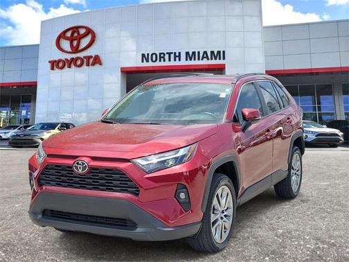 2022 Toyota RAV4 XLE Premium