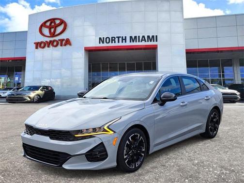 2022 Kia K5 GT-Line