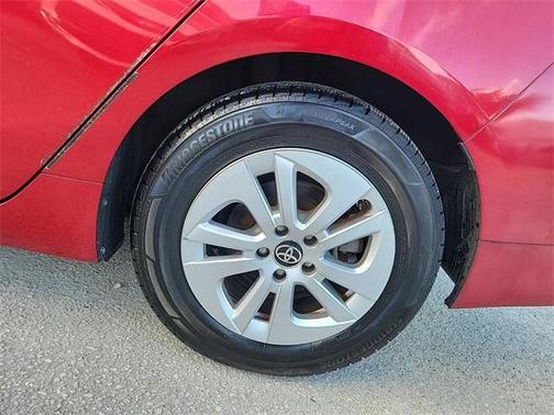 2017 Toyota Prius Four