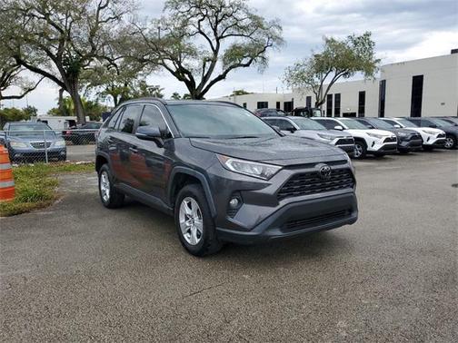 2019 Toyota RAV4 XLE