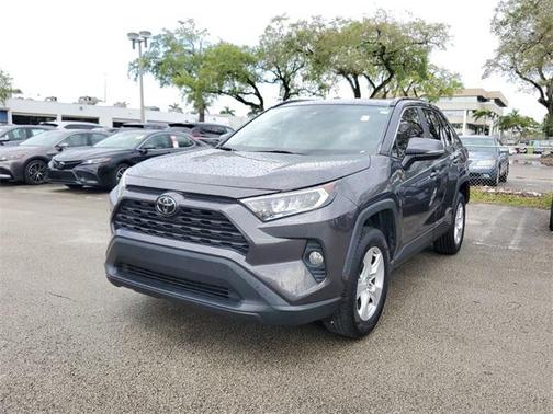 2019 Toyota RAV4 XLE