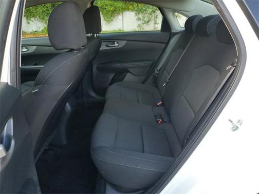 Clear White 2021 Kia Forte LXS