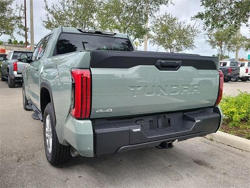 2025 Toyota Tundra SR5