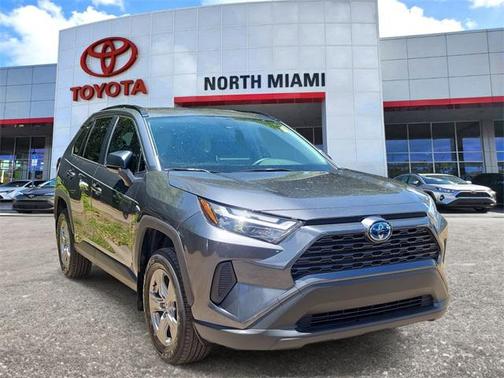 2024 Toyota RAV4 Hybrid LE