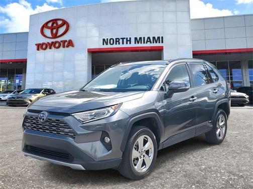 2021 Toyota RAV4 Hybrid SE