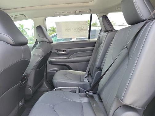 2025 Toyota Grand Highlander Limited