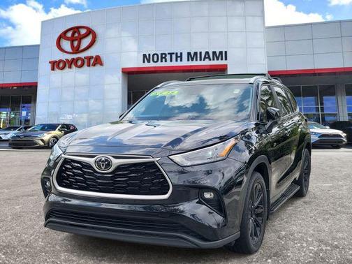 2024 Toyota Highlander XLE