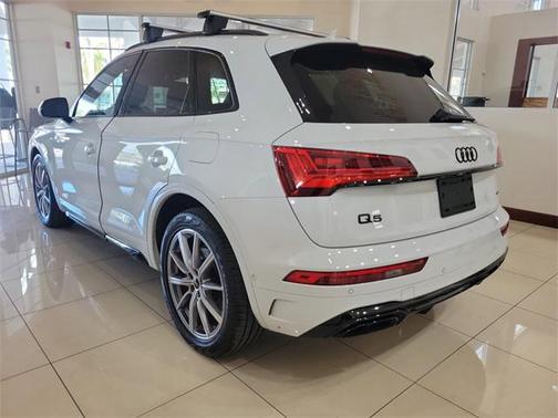 2024 Audi Q5 e 55 S line Prestige