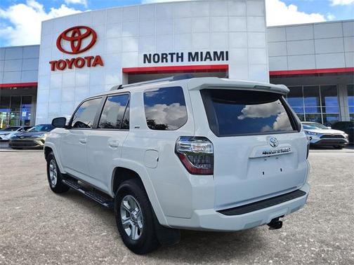 2024 Toyota 4Runner SR5