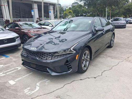 Gravity Gray 2024 Kia K5 EX