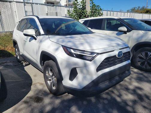 2024 Toyota RAV4 Hybrid XLE