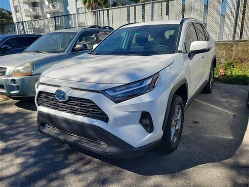2024 Toyota RAV4 Hybrid XLE