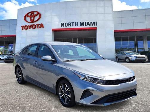 2022 Kia Forte LXS
