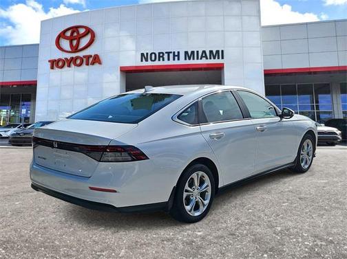 2024 Honda Accord LX 1.5T