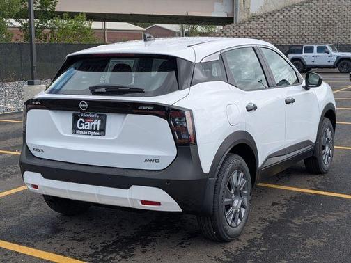 Fresh Powder 2026 Nissan Kicks S