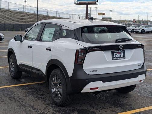 Fresh Powder 2026 Nissan Kicks S