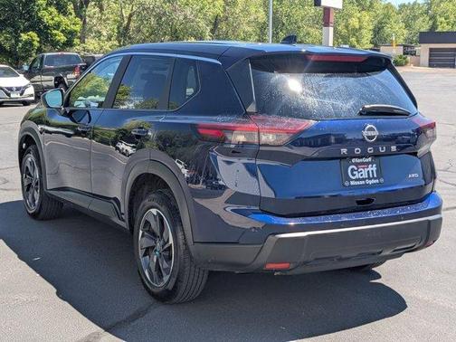 Deep Ocean Blue 2025 Nissan Rogue SV