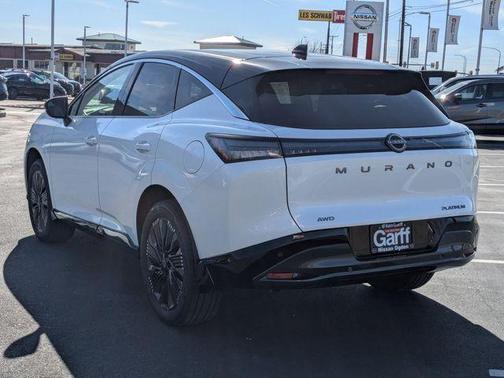 White / Black 2026 Nissan Murano Platinum