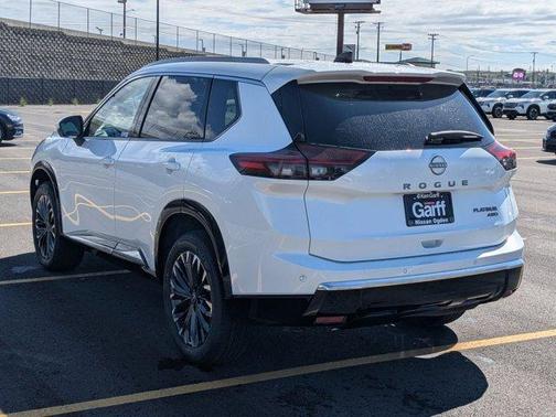 Everest White P 2026 Nissan Rogue Platinum
