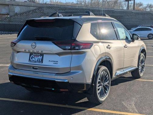 2t Chpn Blk Roo 2026 Nissan Rogue Platinum