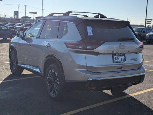 2t Chpn Blk Roo 2026 Nissan Rogue Platinum