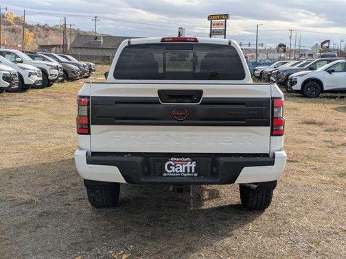 Glacier White 2026 Nissan Frontier PRO-4X