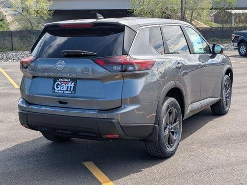 Gun Metallic 2026 Nissan Rogue SV