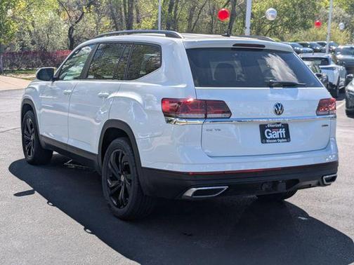 Pure White 2022 Volkswagen Atlas 3.6L SE w/Technology