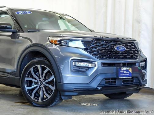 2022 Ford Explorer ST-Line