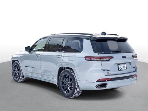 2023 Jeep Grand Cherokee L Summit Reserve