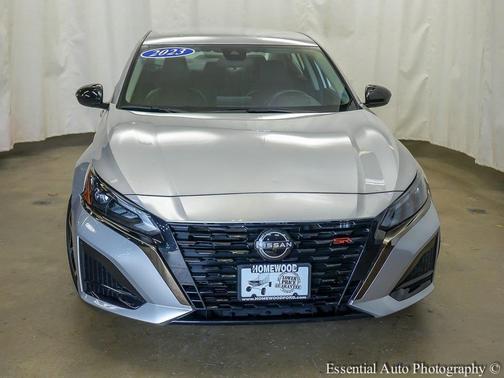2023 Nissan Altima SR FWD