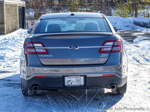 2014 Ford Taurus SEL