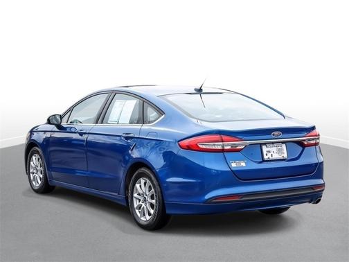 2017 Ford Fusion S