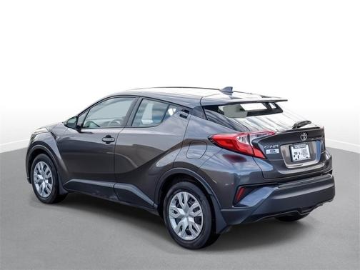 2020 Toyota C-HR LE