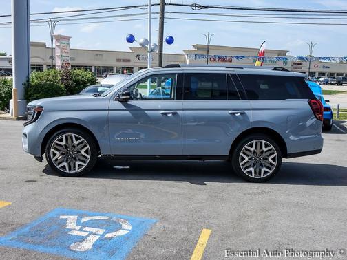 Gray Metallic 2025 Ford Expedition Platinum