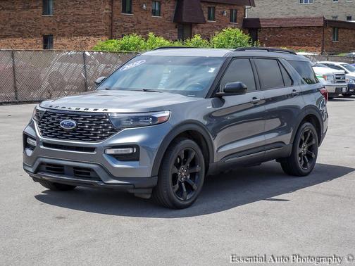 CARBONIZED GRAY METALLIC 2024 Ford Explorer ST-Line