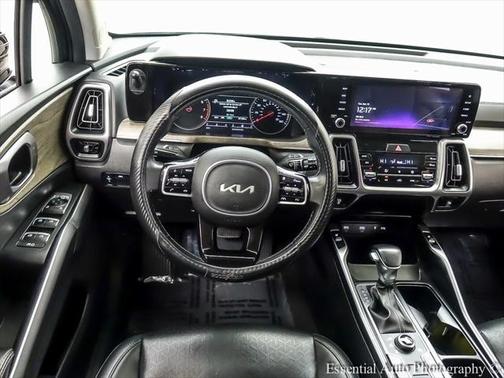 2023 Kia Sorento S