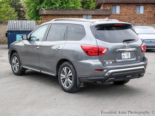 Gun Metallic 2020 Nissan Pathfinder SL 4WD