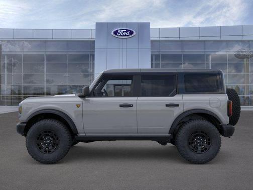 AVALANCHE GRAY 2026 Ford Bronco Badlands