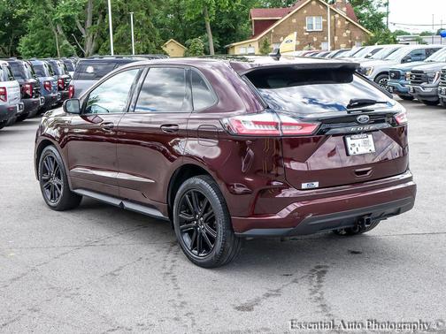 Burgundy Velvet Metallic Tinted Clearcoat 2022 Ford Edge ST Line