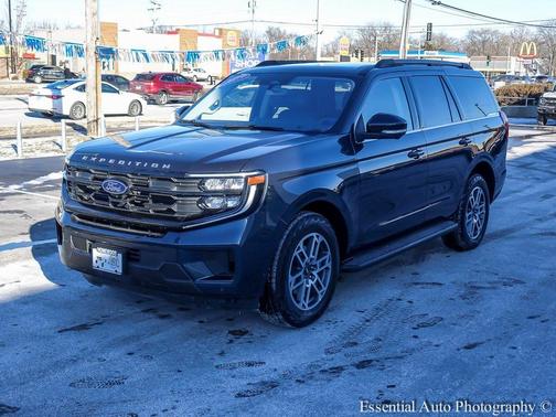 2025 Ford Expedition Active