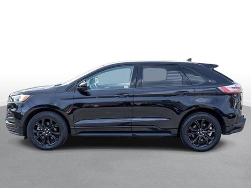 AGATE BLACK METALLIC 2023 Ford Edge SE