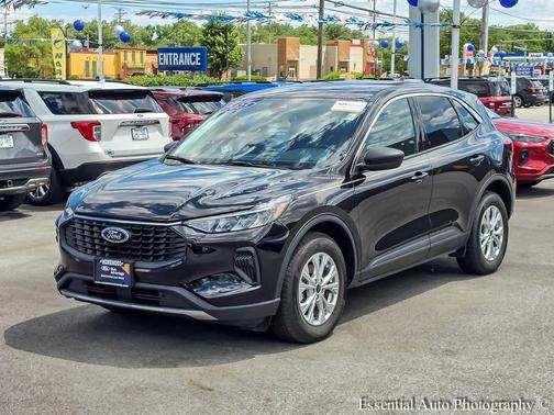 AGATE BLACK METALLIC 2023 Ford Escape Active