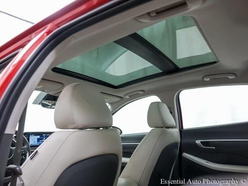 2022 Hyundai SONATA Limited
