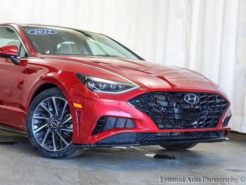 2022 Hyundai SONATA Limited
