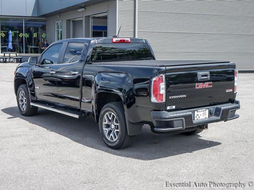 Onyx Black 2015 GMC Canyon SLE