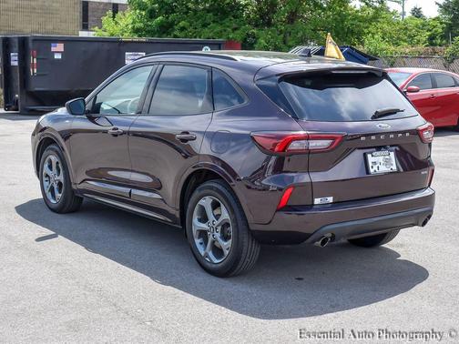 CINNABAR RED METALLIC PC 2023 Ford Escape ST-Line